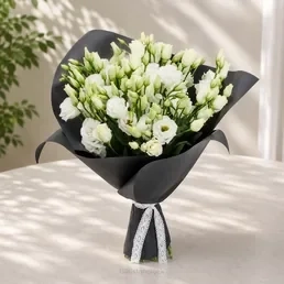 Beyaz Lisianthus Buketi – Zarif ve Taze Çiçek Aranjmanı